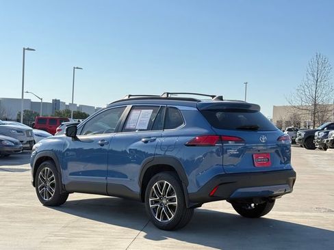 Used 2026 Toyota Corolla Cross XLE w/ Convenience Package image 8