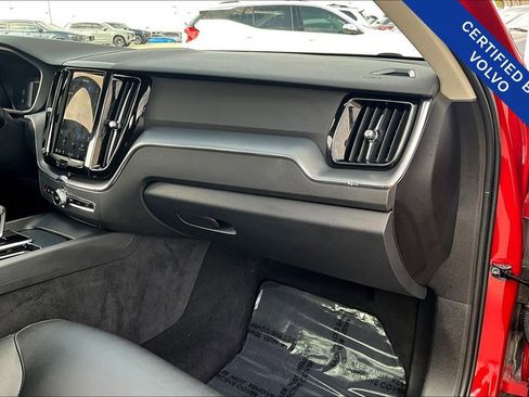 Certified 2024 Volvo XC60 T8 Core w/ Protection Package Premier image 21