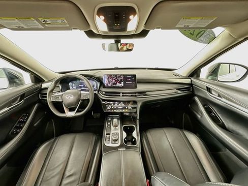 Used 2024 INFINITI QX60 Luxe AWD/4WD image 3