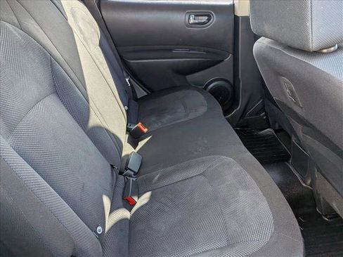 Used 2013 Nissan Rogue S AWD/4WD image 18