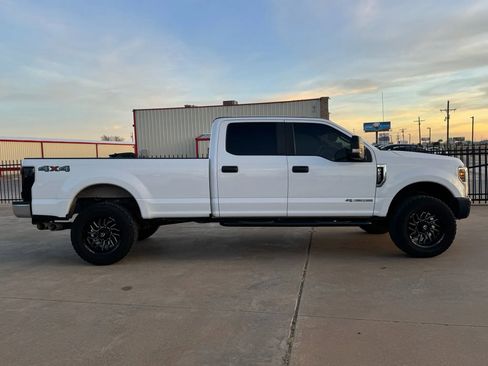 Used 2018 Ford F250 XL w/ Power Equipment Group image 6