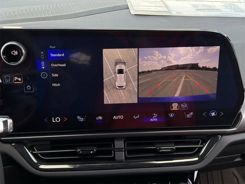 New 2026 Chevrolet Equinox EV RS image 13