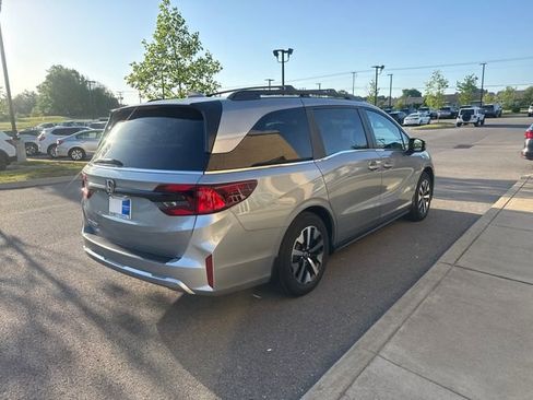 New 2026 Honda Odyssey EX-L image 4