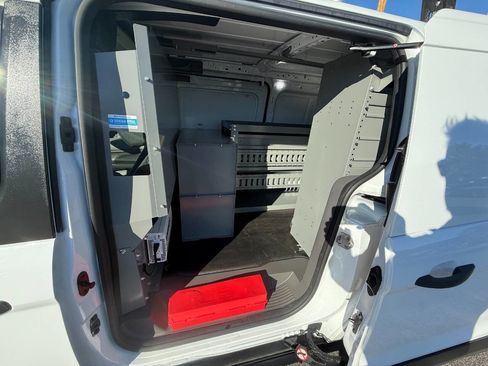 Used 2020 Ford Transit Connect XL image 16
