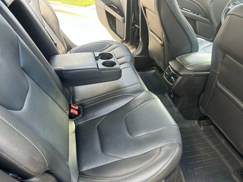 Used 2016 Ford Fusion Titanium image 11