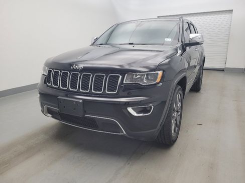 Used 2018 Jeep Grand Cherokee Limited AWD/4WD image 15