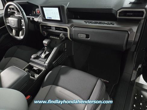Used 2024 Toyota Tacoma TRD Sport RWD image 21