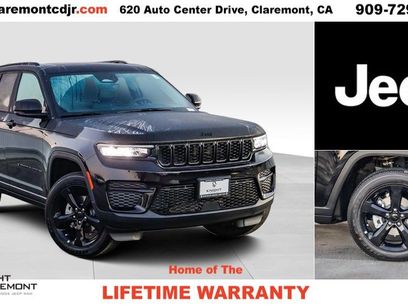 New 2025 Jeep Grand Cherokee Altitude