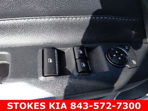 Used 2020 Ford Mustang Premium RWD image 21