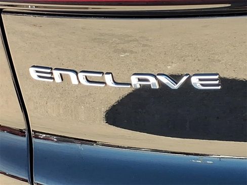 Used 2025 Buick Enclave Preferred image 10