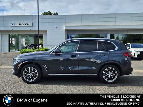 Used 2019 BMW X5 xDrive40i w/ Premium Package 2 AWD/4WD image 6