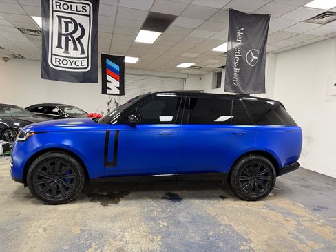 Used 2023 Land Rover Range Rover Long Wheelbase Autobiography AWD/4WD image 9