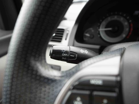 Used 2015 Honda Odyssey EX image 13
