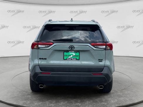 Used 2022 Toyota RAV4 XLE w/ Convenience Package AWD/4WD image 6