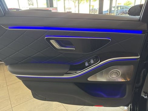 New 2025 Mercedes-Benz S 580 4MATIC Sedan image 15