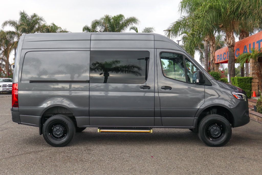 Used 2021 Mercedes-Benz Sprinter 2500 image 10