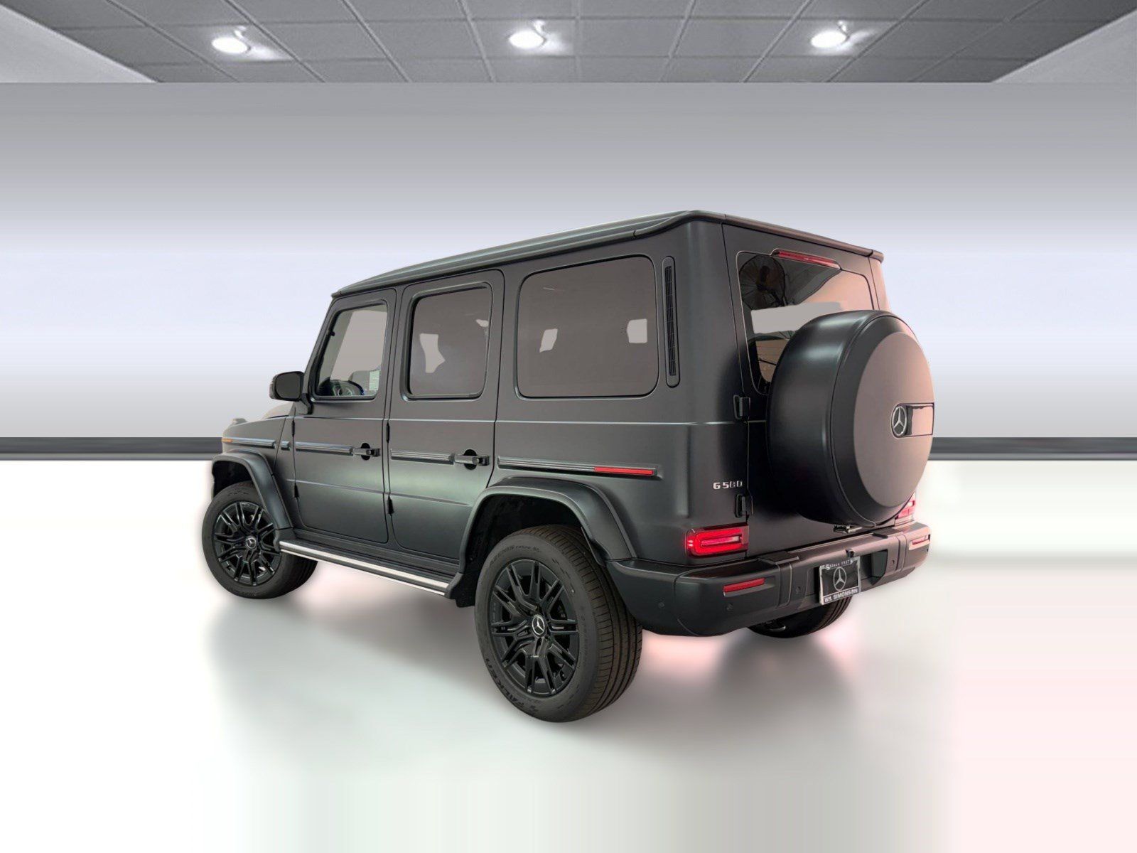 New 2027 Mercedes-Benz G 580 e image 3