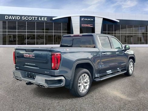 Used 2021 GMC Sierra 1500 SLT w/ SLT Premium Plus Package AWD/4WD image 4