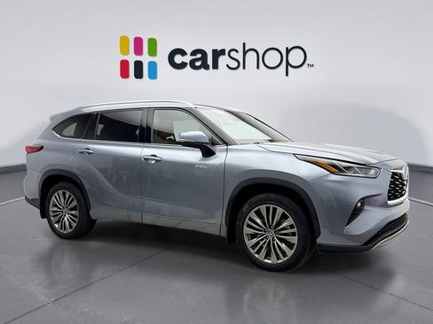 Used 2021 Toyota Highlander Platinum AWD/4WD image 7