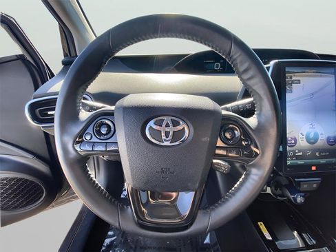 Used 2019 Toyota Prius Limited w/ Premium Convenience Package FWD image 11