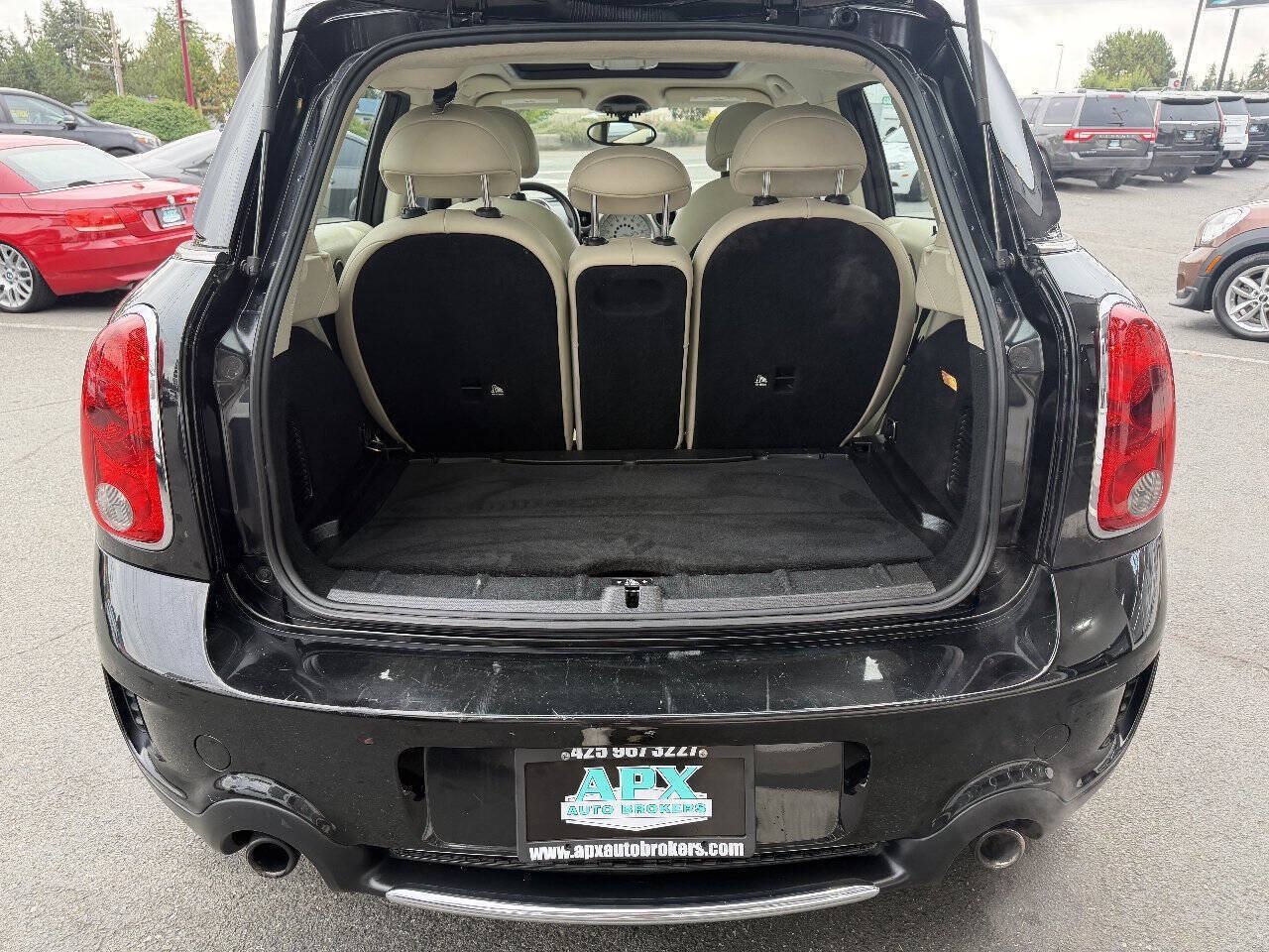 Used 2012 MINI Cooper Countryman S FWD image 6