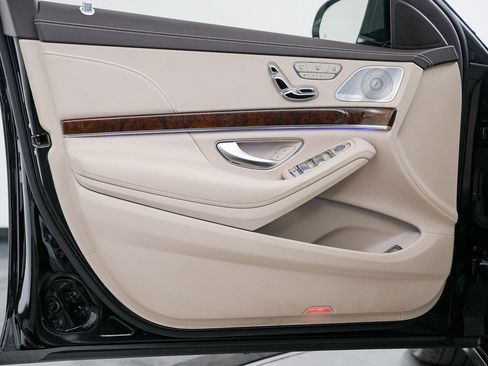 Used 2015 Mercedes-Benz S 550 Sedan image 26