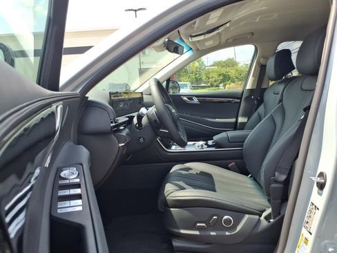 New 2027 Genesis GV80 2.5T AWD/4WD image 13