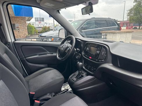 Used 2022 RAM ProMaster City Tradesman FWD image 32