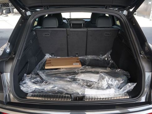 New 2026 Audi SQ5 Premium Plus AWD/4WD image 10