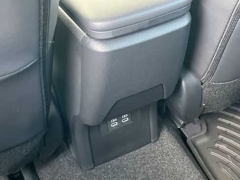 New 2026 Toyota Prius FWD image 14