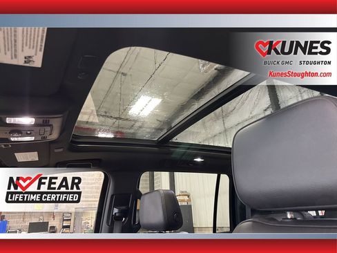 Used 2023 GMC Yukon XL Denali w/ Max Trailering Package image 27