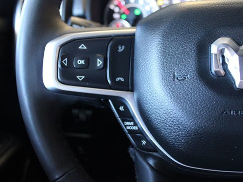 Used 2025 RAM 1500 Big Horn AWD/4WD image 30