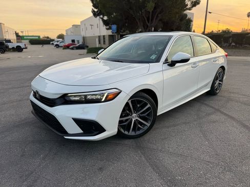 Used 2024 Honda Civic Touring image 1