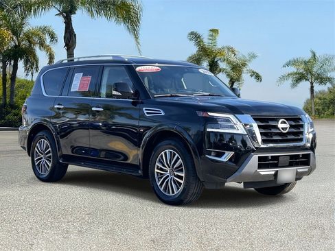 Certified 2024 Nissan Armada SL w/ Captain's Chairs Package image 5