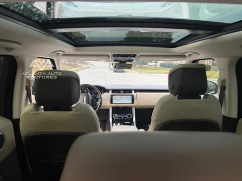 Used 2018 Land Rover Range Rover Sport HSE image 37