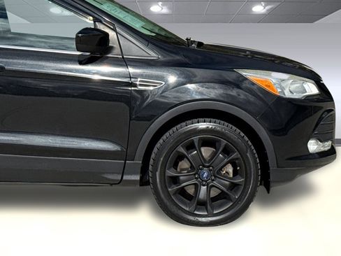 Used 2013 Ford Escape SE image 33