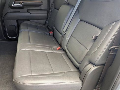 Used 2024 Chevrolet Silverado 1500 RST w/ Redline Edition AWD/4WD image 18
