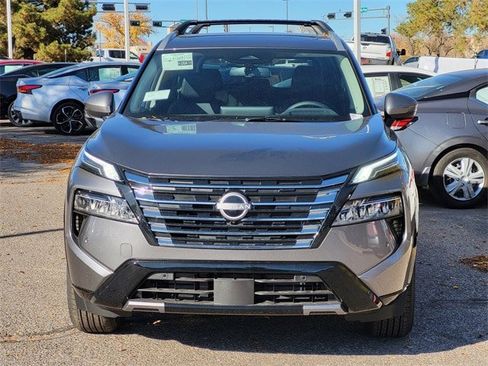 Used 2026 Nissan Rogue Platinum w/ Platinum Premium Package image 5