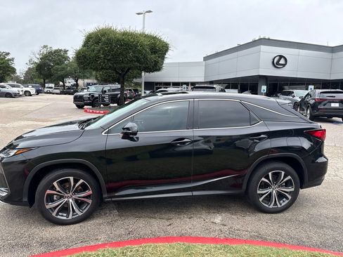 Used 2022 Lexus RX 350 FWD w/ Premium Package image 2