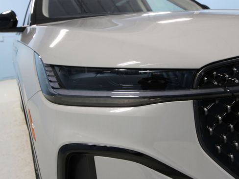 New 2026 Lincoln Nautilus Reserve w/ Jet Appearance Package image 41