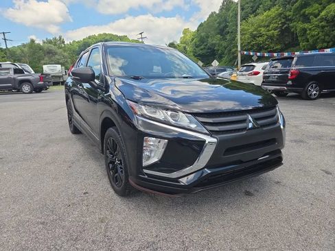Used 2020 Mitsubishi Eclipse Cross LE AWD/4WD image 3