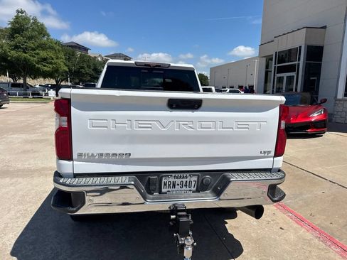 Used 2020 Chevrolet Silverado 2500 LTZ w/ LTZ Texas Edition AWD/4WD image 5