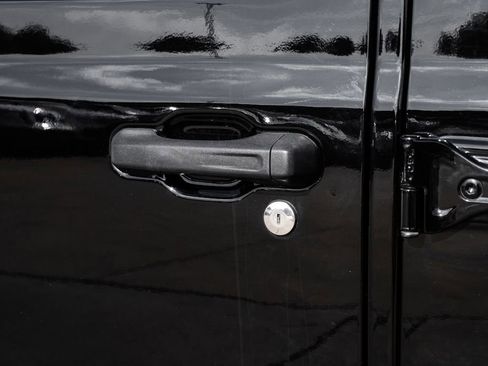 Used 2021 Jeep Wrangler Unlimited Sport image 42