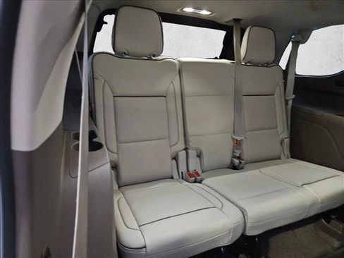 Used 2021 GMC Yukon Denali w/ Denali Premium Package RWD image 18