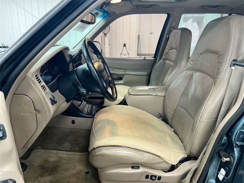 Used 1997 Ford Explorer XL image 19