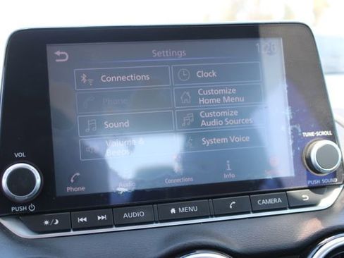 Used 2020 Nissan Sentra SR FWD image 26