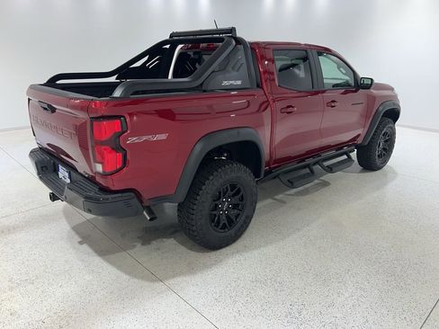 New 2025 Chevrolet Colorado ZR2 w/ Midnight Edition image 5