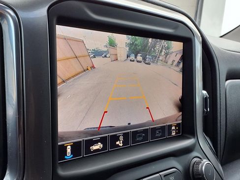 Used 2020 Chevrolet Silverado 1500 LT Trail Boss AWD/4WD image 21