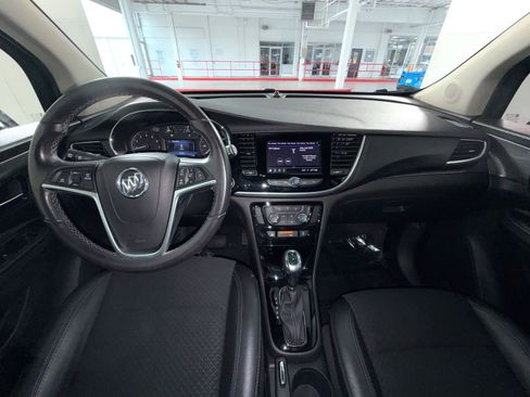 Used 2022 Buick Encore Preferred w/ Safety Package AWD/4WD image 22
