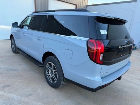 New 2025 Ford Expedition Max Active image 6
